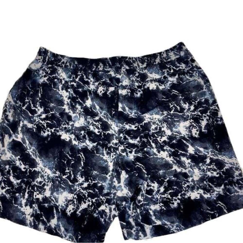 Champion Men’s 7” Tie Dye Unlined Swim Trunks. Size XL